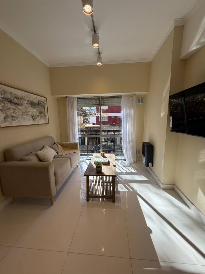 VENTA 2AMB RECICLADO CENTRO ARTEFACTO Y MUEBLES A ESTRENAR 
