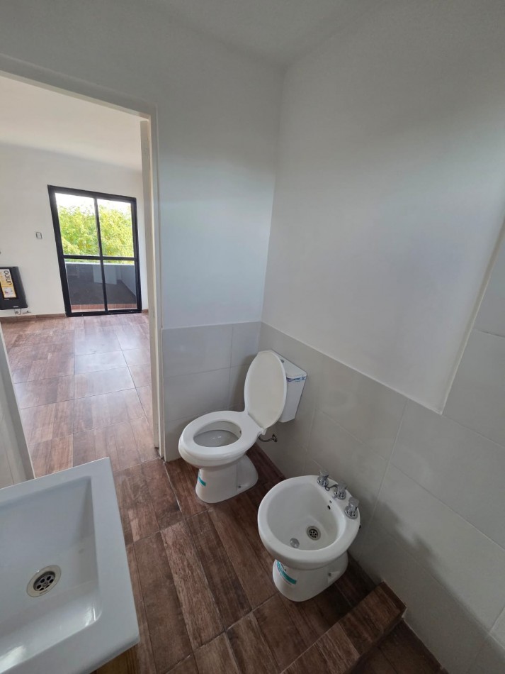 VENTA PH 3AMB POR ESCALERA RECICLADO 