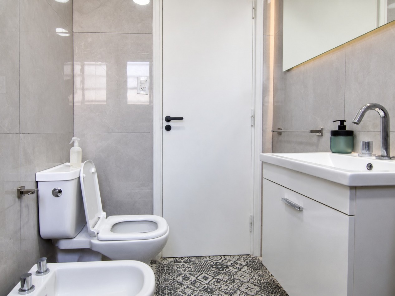 VENTA 2AMB RECICLADO CENTRO BALCON 