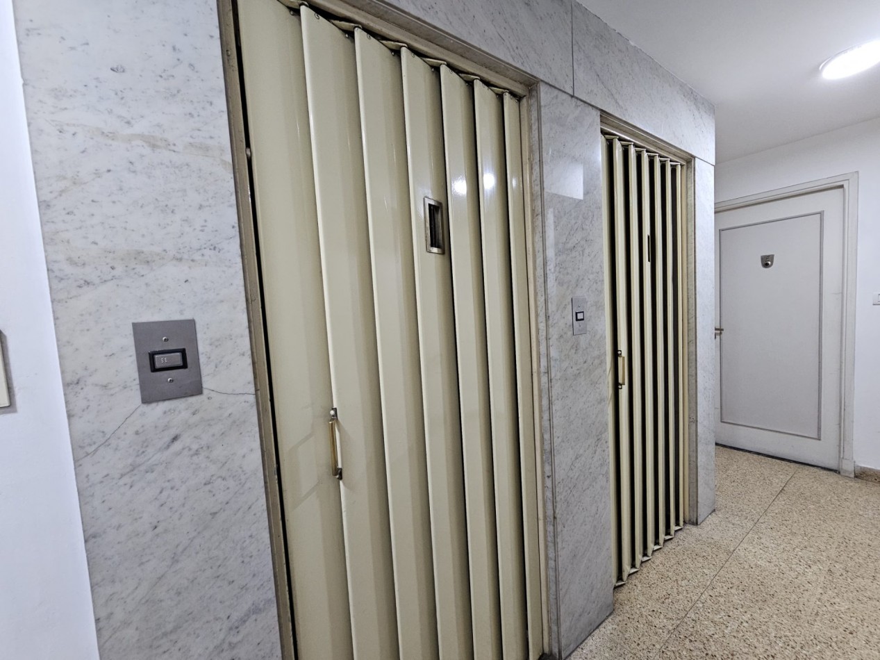 VENTA 2AMB RECICLADO CENTRO BALCON TODO A ESTRENAR 