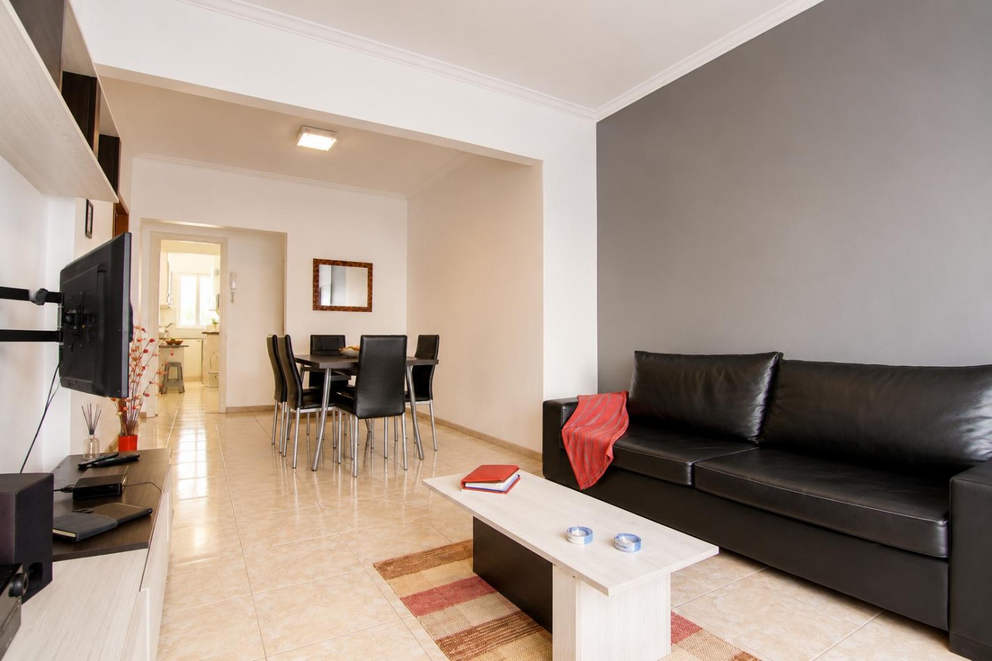 VENTA 3AMB CON DEPENDENCIA EXCELENTE ESTADO CENTRO 