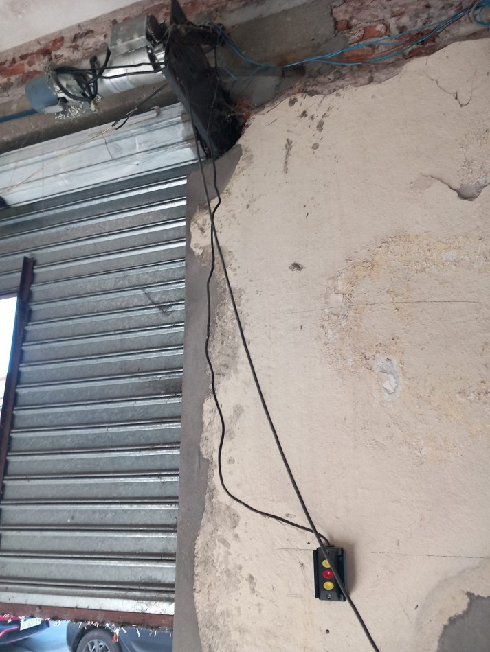 ALQUILER DEPOSITO o LOCAL San Lorenzo casi Dorrego