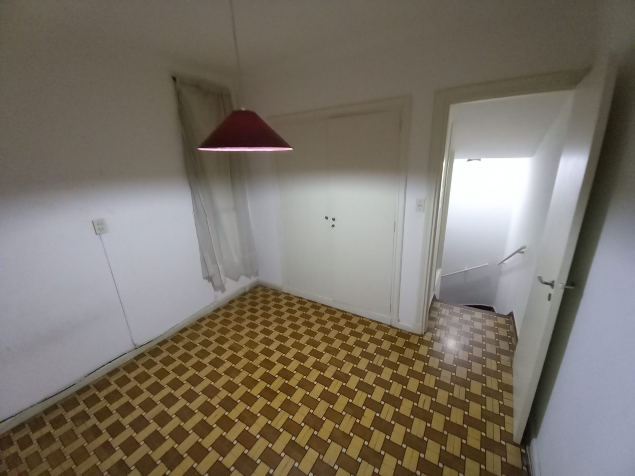 ALQUILER CASA 4AMB USO PROFESIONAL 2 BAÑOS COCHERA LOS TRONCOS 