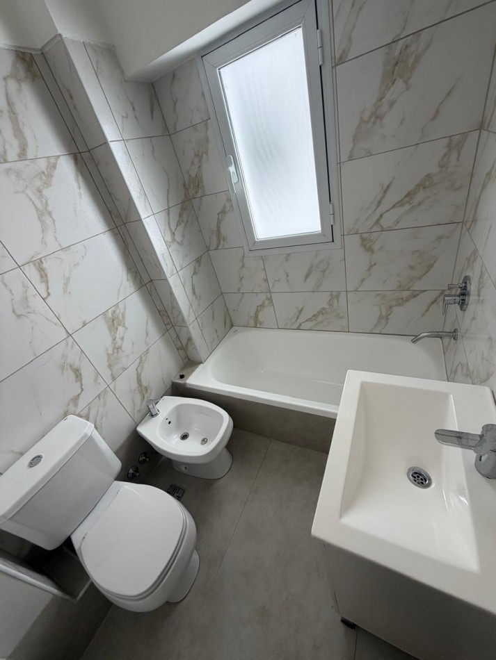 VENTA 3AMB RECICLADO PLAZA MITRE 