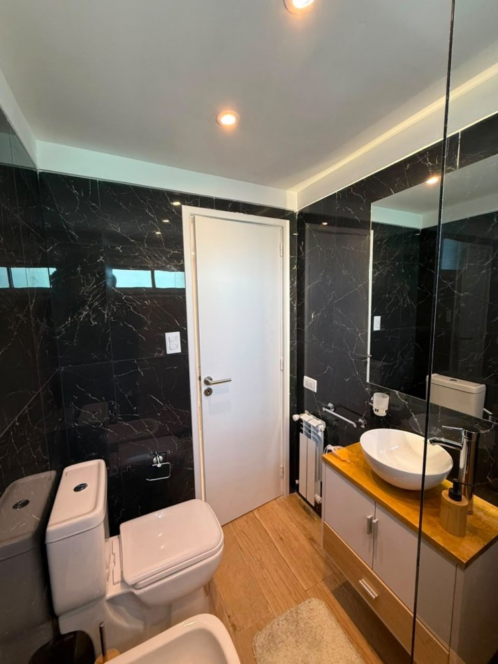 VENTA 3AMB RECICLADO CENTRO VISTA al MAR 2 BAÑO 