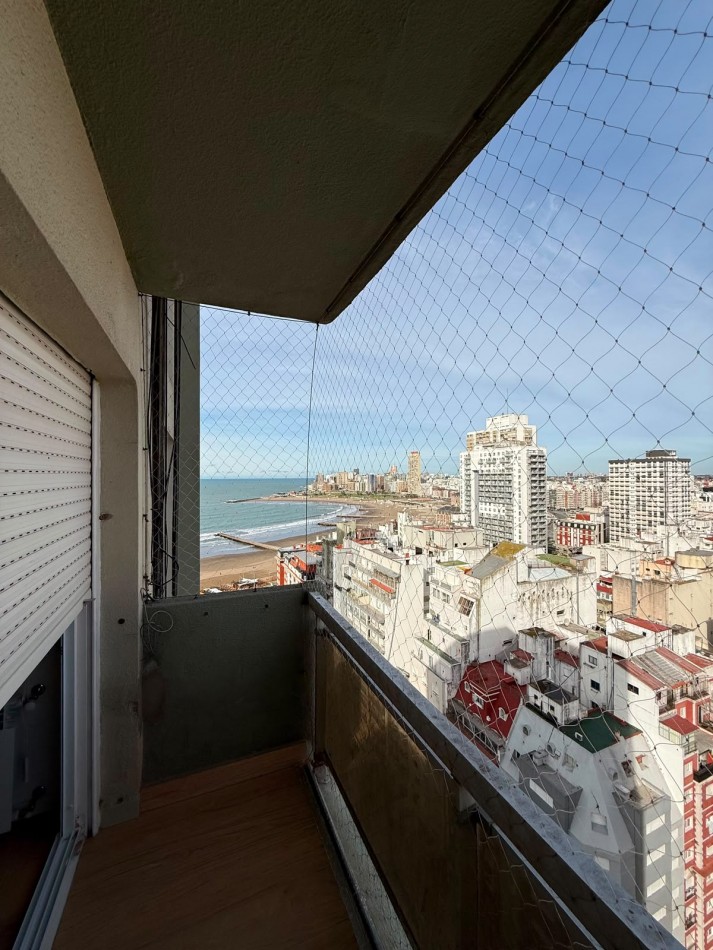 VENTA 3AMB RECICLADO CENTRO VISTA al MAR 2 BAÑO 