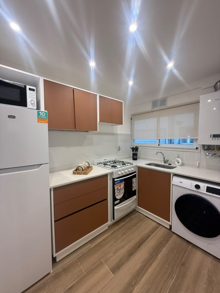 VENTA 3AMB ESPACIO COCHERA CENTRO 