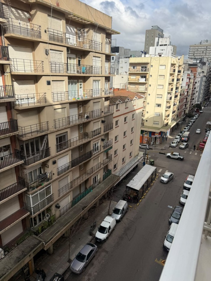 VENTA 3AMB ESPACIO COCHERA CENTRO 
