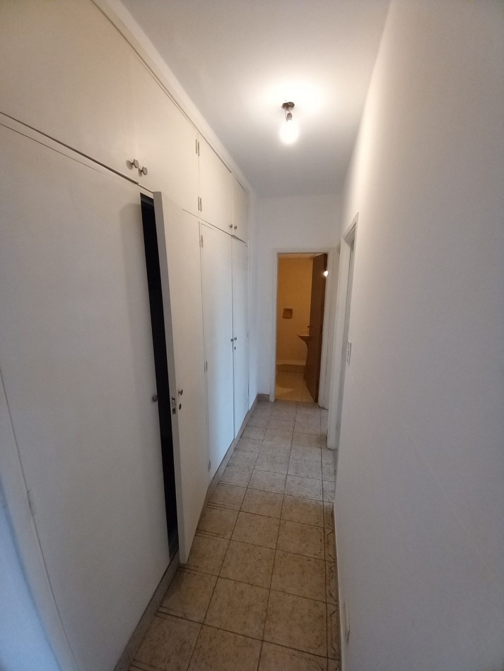 ALQUILER 3AMB ORIGINAL COCHERA 1° PISO por ESCALERA VISTA AL MAR GOLF 
