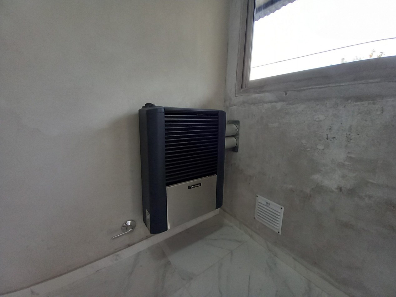 ALQUILER 2AMB DUPLEX en PLANTA ALTA por ESCALERA 