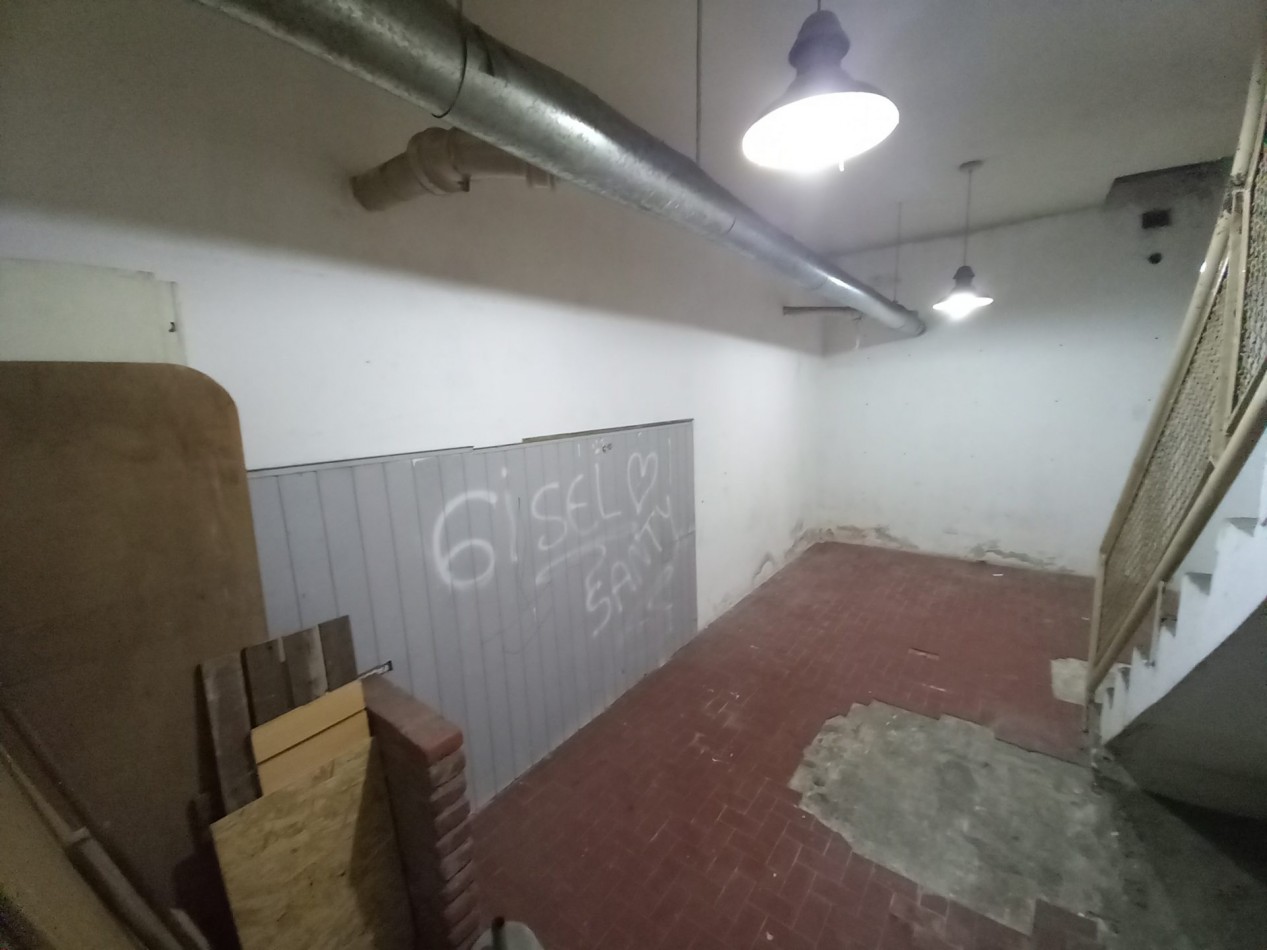 Venta Local con SOTANO TUCUMAN y FALUCHO 
