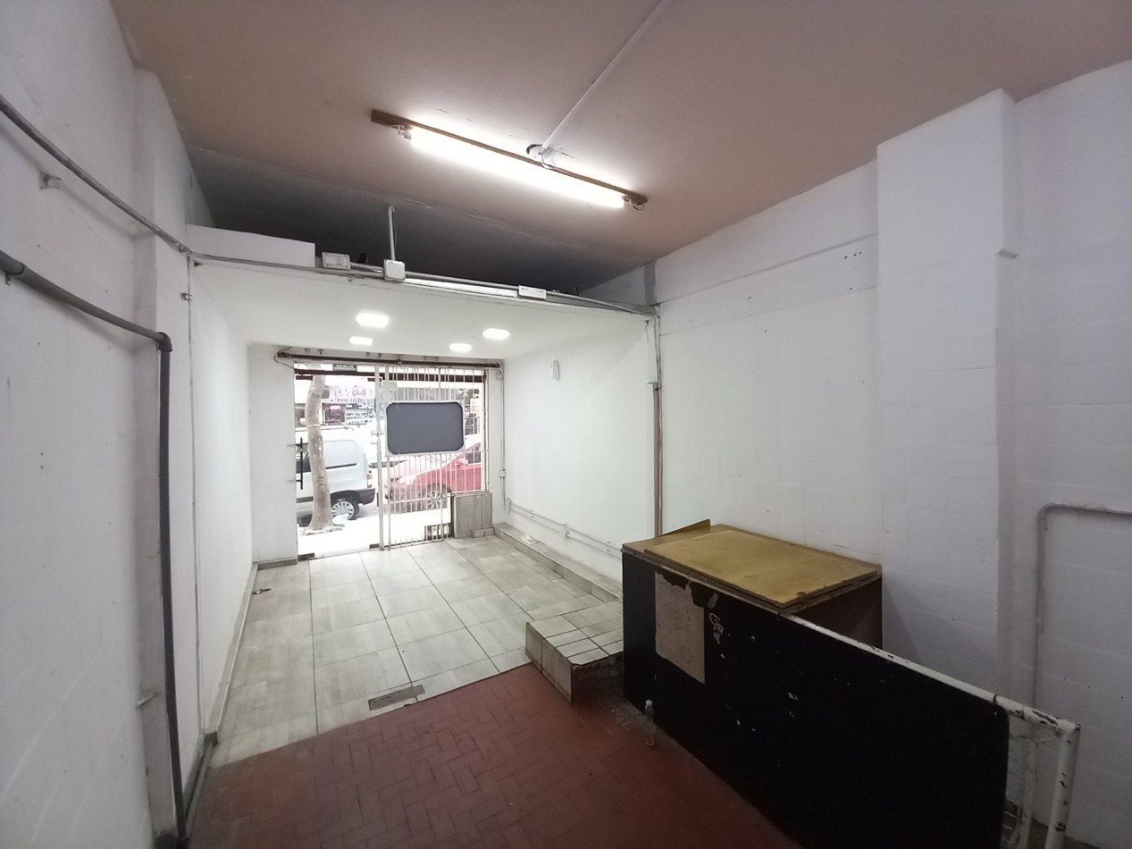 Venta Local con SOTANO TUCUMAN y FALUCHO 