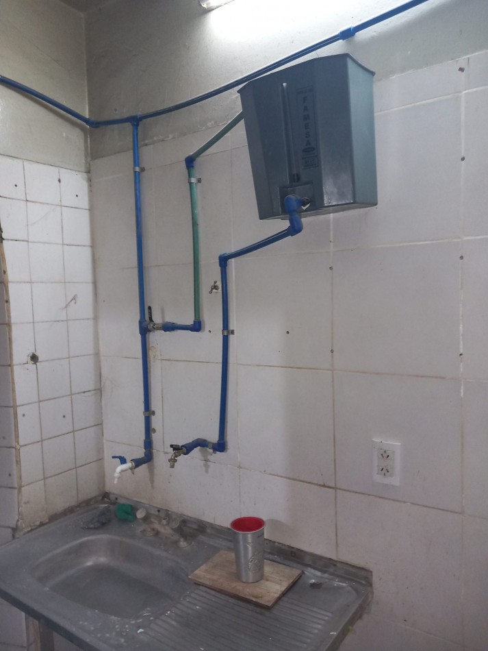 Venta Local con SOTANO TUCUMAN y FALUCHO 