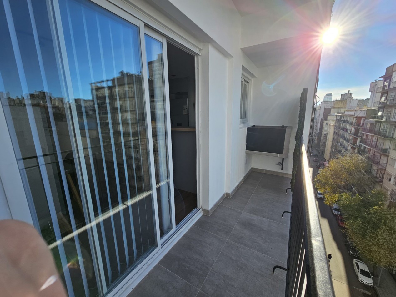 VENTA 2AMB RECICLADO FRENTE CENTRO BALCON 