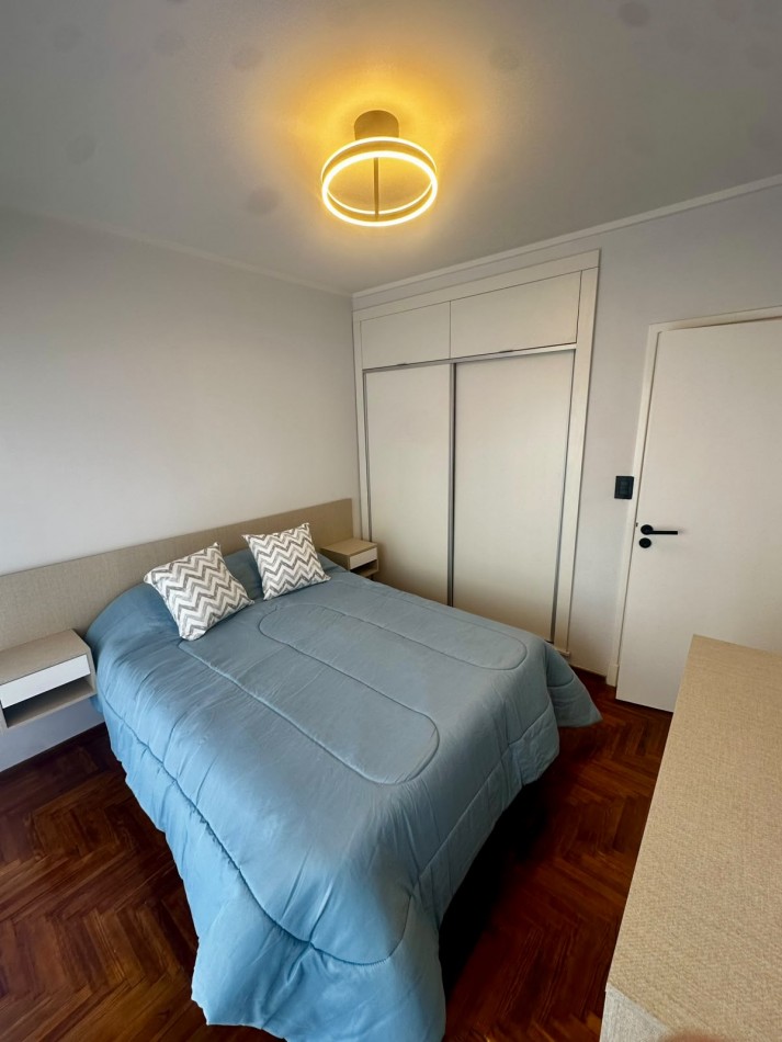 VENTA 3AMB RECICLADO CENTRO con DEPENDENCIA Y BALCON 
