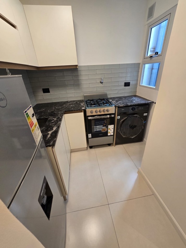 VENTA 2AMB con DEPENDENCIA RECICLADO CENTRO 