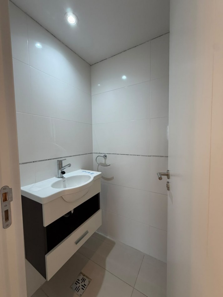VENTA 2AMB VISTA AL MAR Y PLAZA COLON 