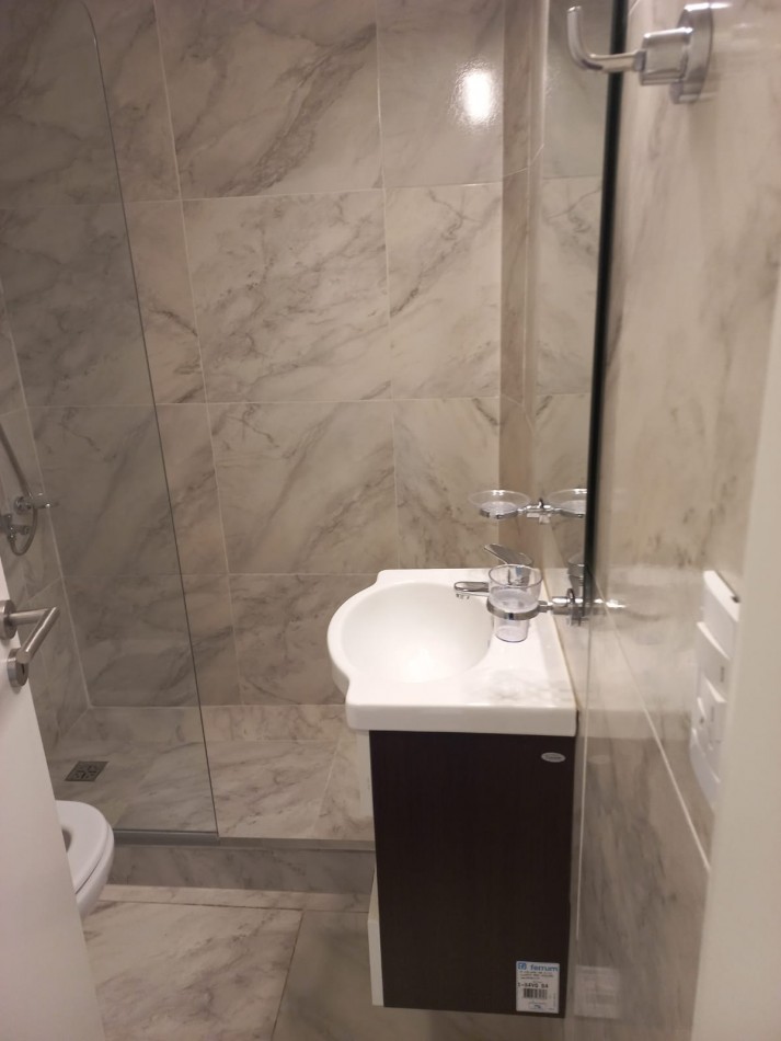 VENTA 2AMB RECICLADO CENTRO BALCON 