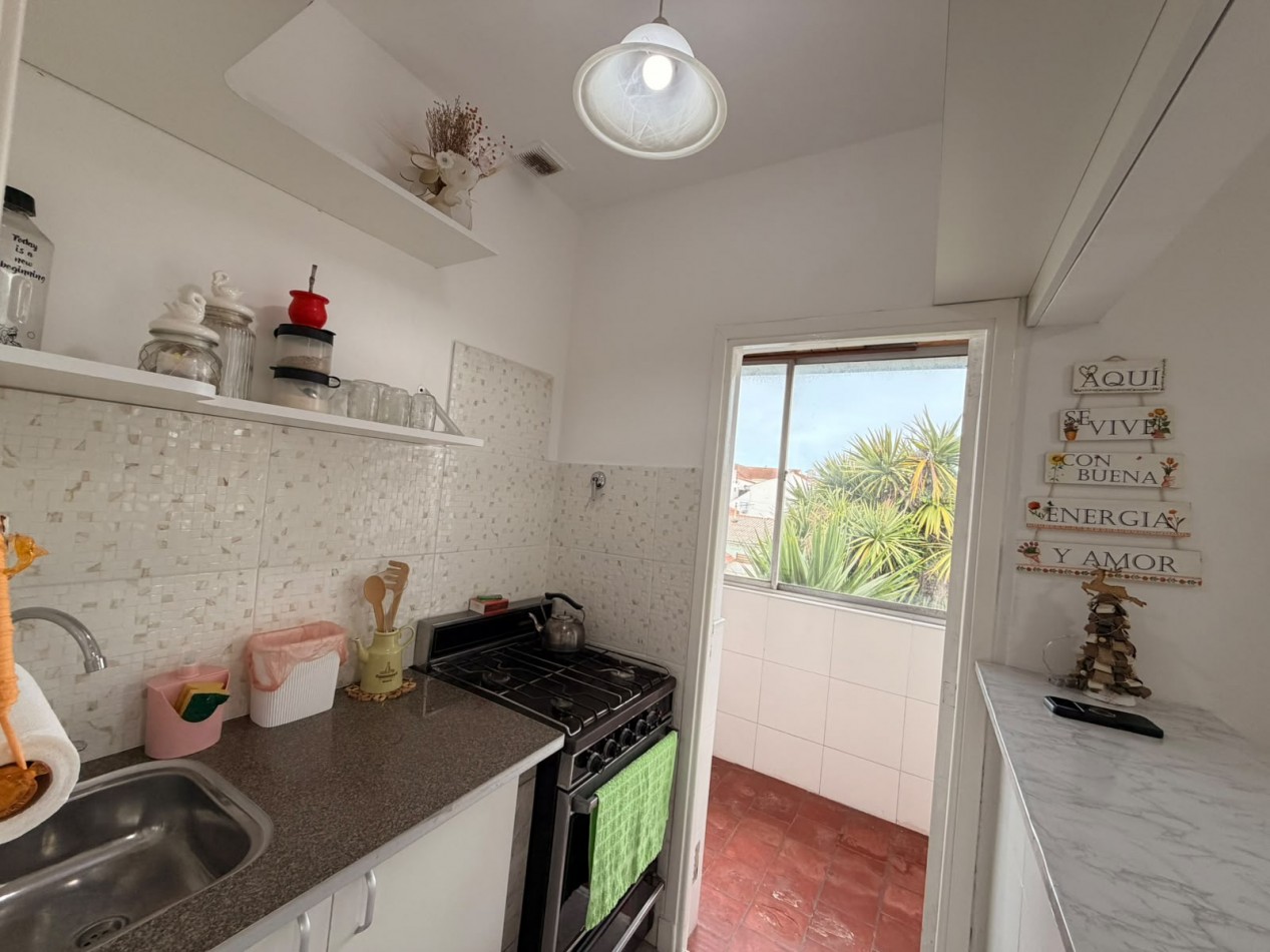 VENTA 1AMB CENTRO con ESCRITORIO 