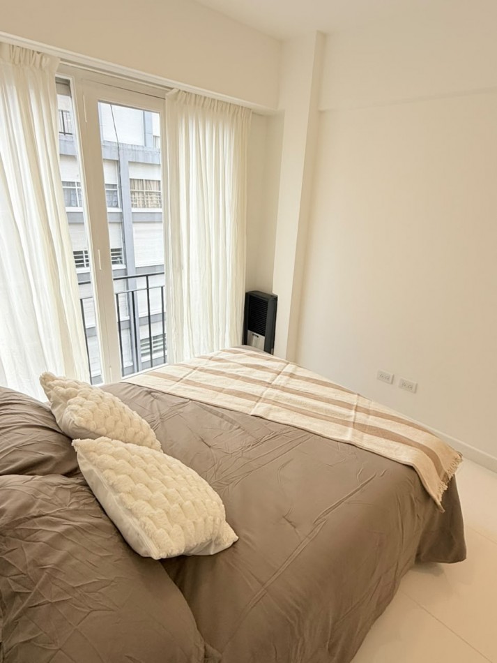 VENTA 1AMB RECICLADO FRENTE CENTRO BALCON 