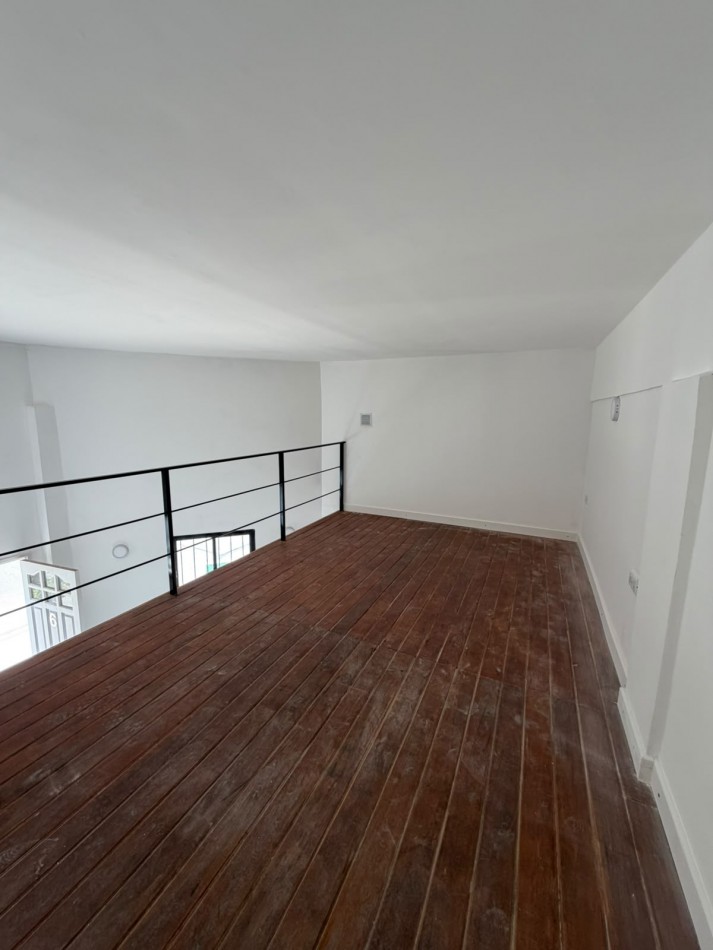 VENTA DUPLEX 2AMB RECICLADO CHACO al 2600