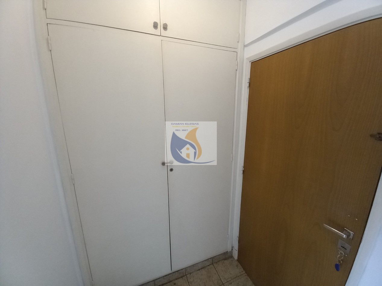 ALQUILER 3AMB ORIGINAL COCHERA 1° PISO por ESCALERA VISTA AL MAR GOLF 