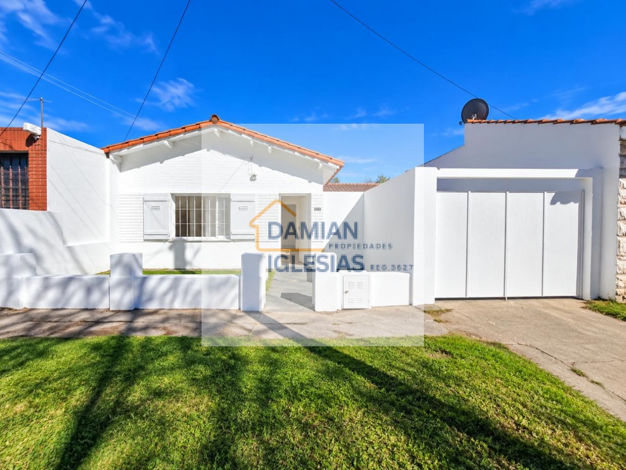 VENTA CASA 3AMB ORIGINAL LOTE PROPIO Babrio LAS AVENIDAS 