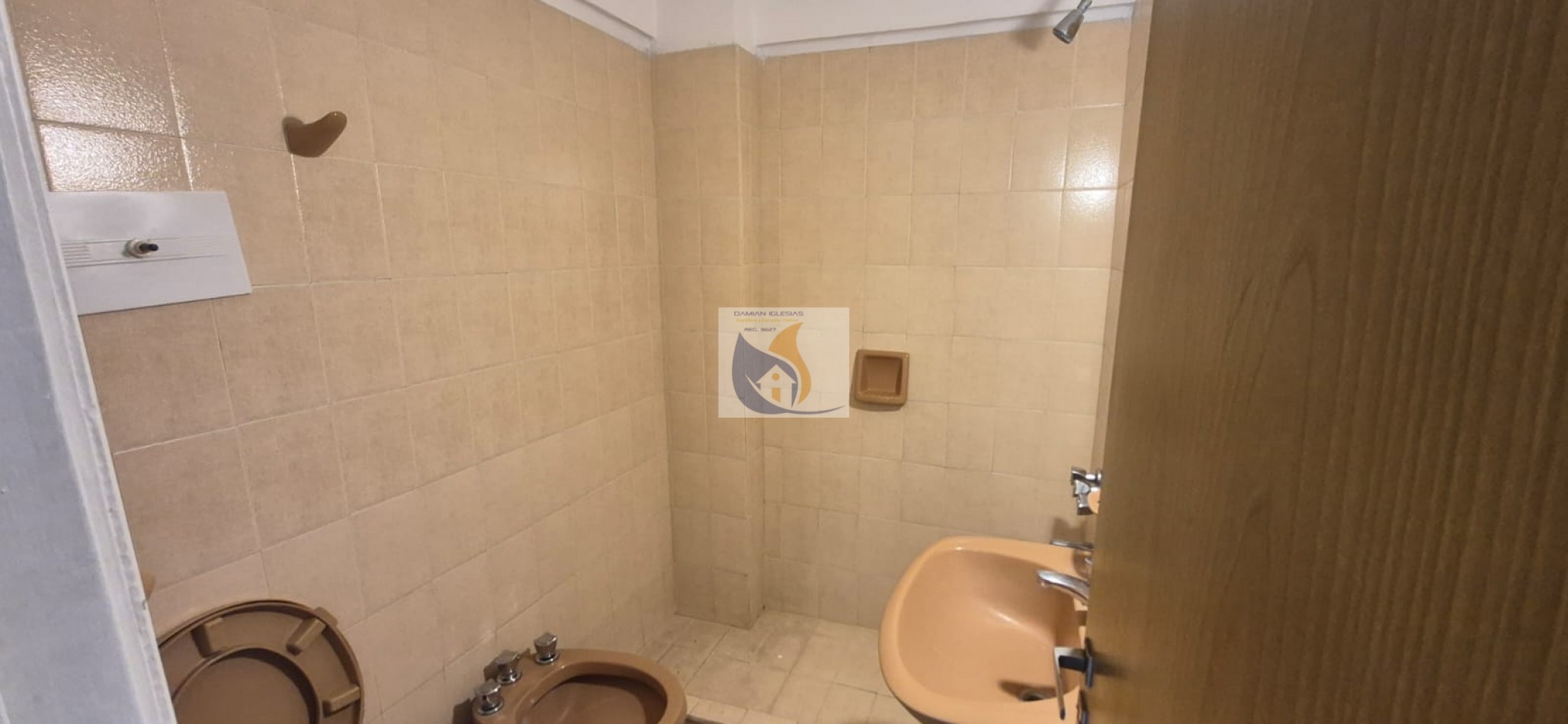 ALQUILER 3AMB ORIGINAL COCHERA 1° PISO por ESCALERA VISTA AL MAR GOLF 