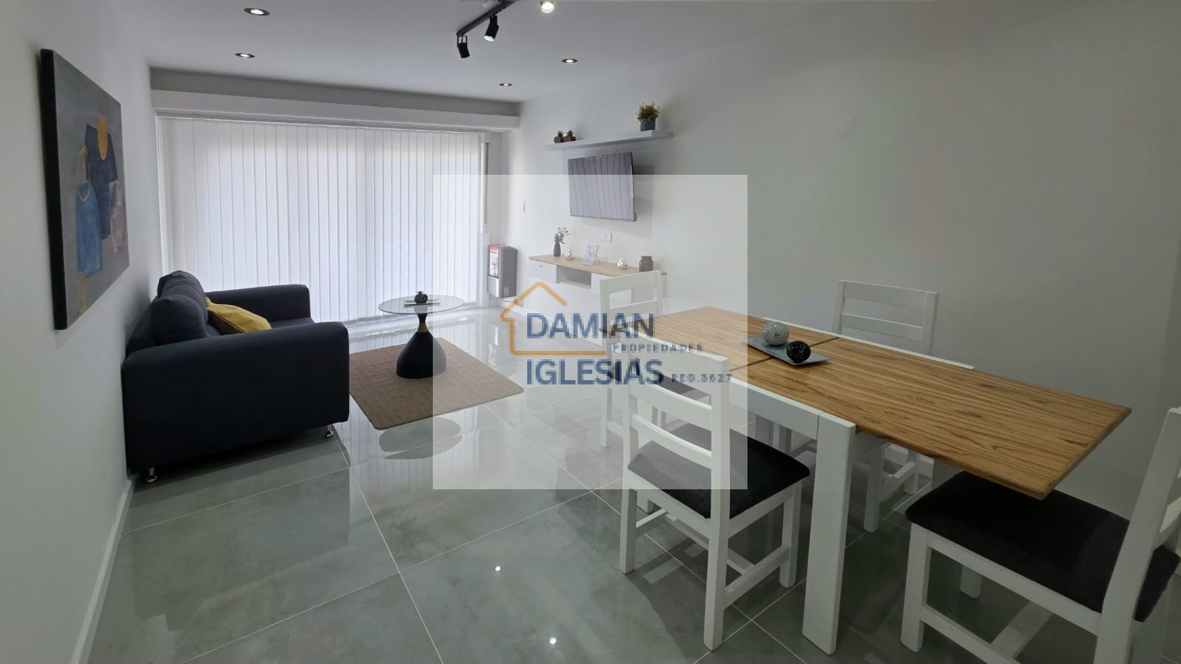 VENTA 2AMB RECICLADO CENTRO BALCON 2 BAÑOS 