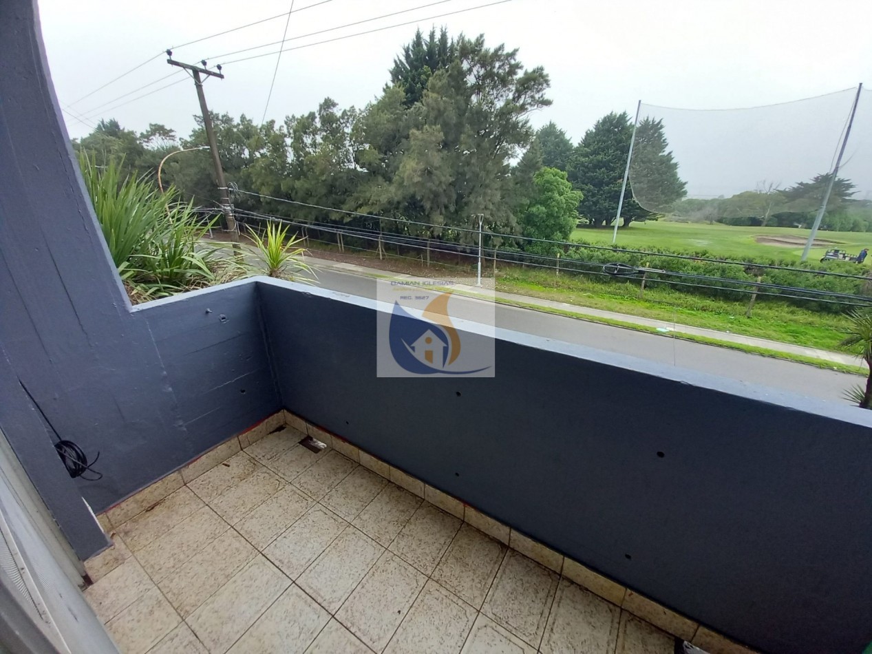 ALQUILER 3AMB ORIGINAL COCHERA 1° PISO por ESCALERA VISTA AL MAR GOLF 