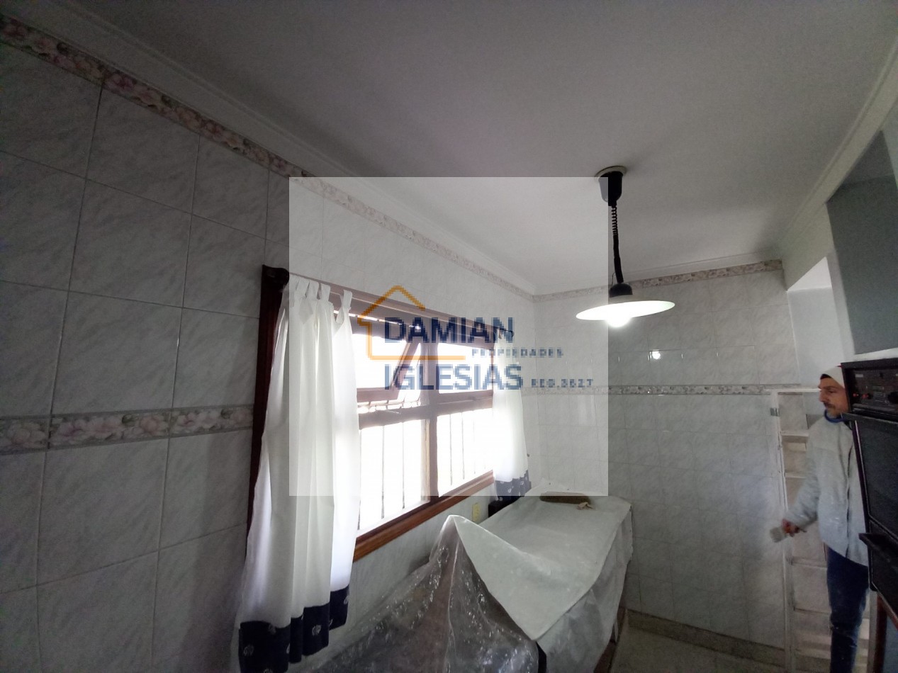 CASA 3AMB APTO CREDITO PERMUTA con GALPON PARQUE LOTE PROPIO