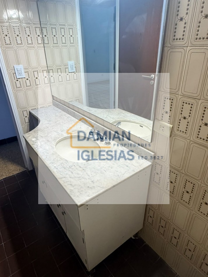 VENTA CHALET MARPLATENSE EXCELENTE A METROS de GUEMES y ALEM 