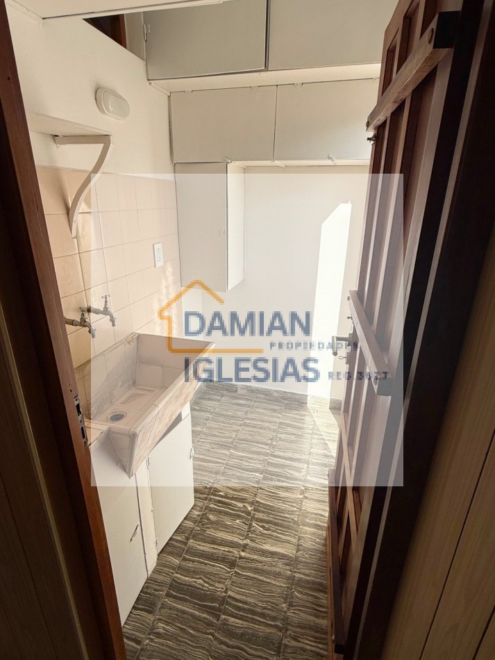 VENTA CASA 3AMB 