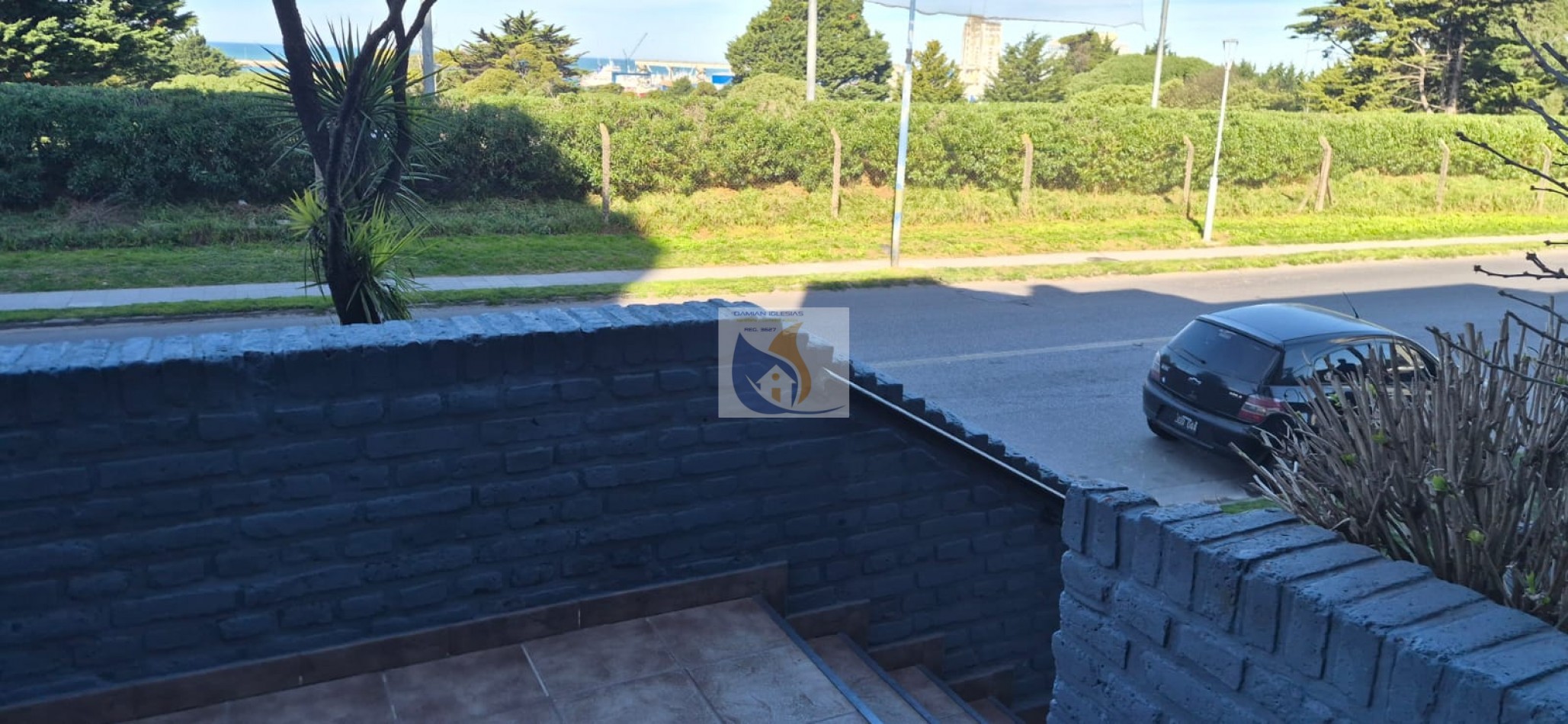 ALQUILER 3AMB ORIGINAL COCHERA 1° PISO por ESCALERA VISTA AL MAR GOLF 
