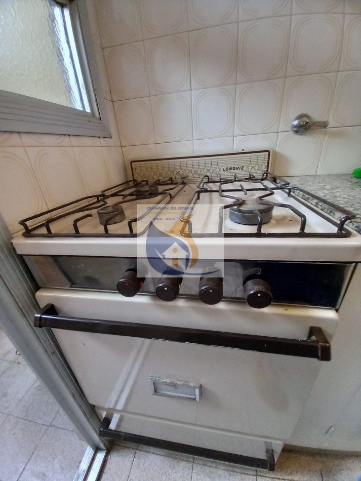 ALQUILER 3AMB ORIGINAL COCHERA 1° PISO por ESCALERA VISTA AL MAR GOLF 