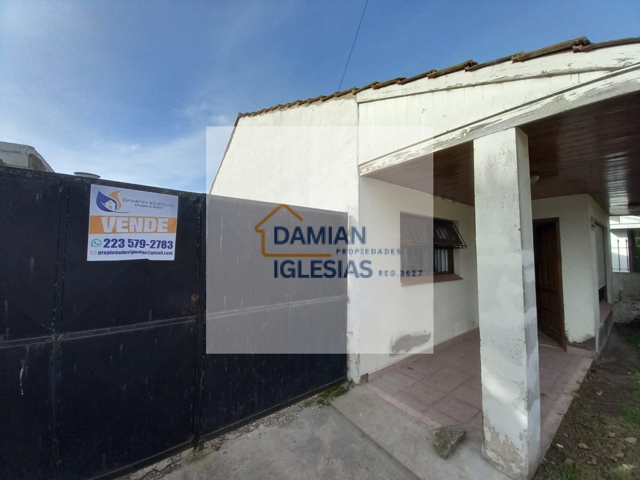 CASA 3AMB APTO CREDITO PERMUTA con GALPON PARQUE LOTE PROPIO