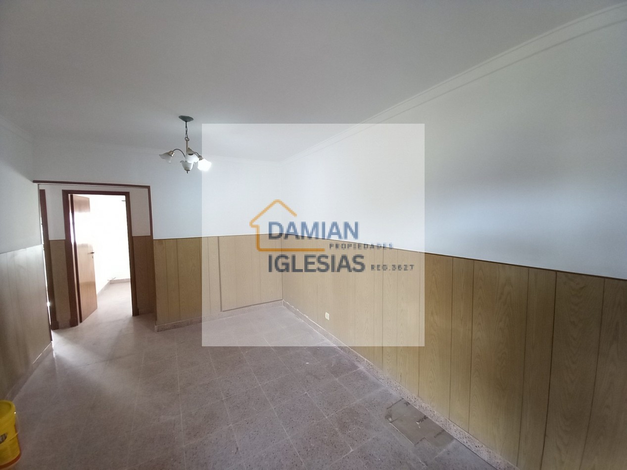 CASA 3AMB APTO CREDITO PERMUTA con GALPON PARQUE LOTE PROPIO