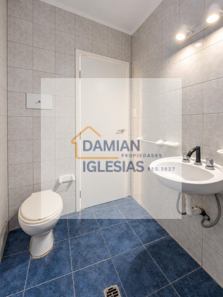 VENTA CASA 3AMB ORIGINAL LOTE PROPIO Babrio LAS AVENIDAS 
