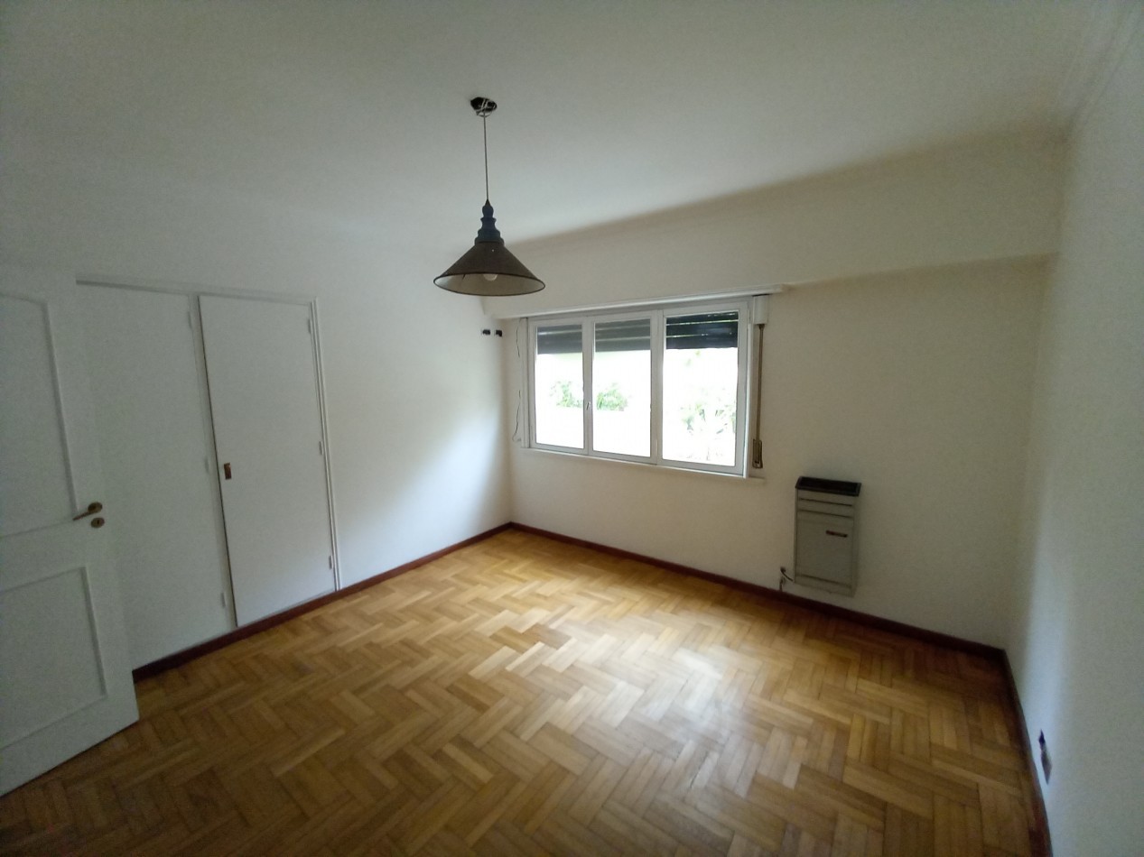 ALQUILER USO PROFESIONAL CASA 6AMB 3 BAÑOS COCHERA 