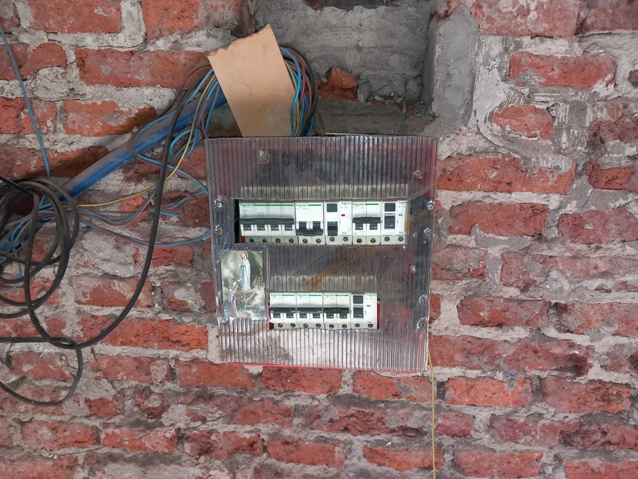VENTA DEPOSITO o LOCAL en PH San Lorenzo casi Dorrego