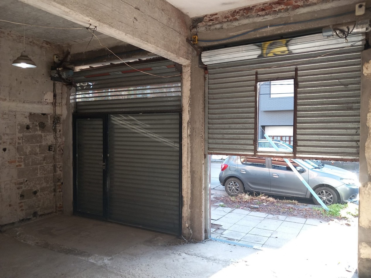 VENTA DEPOSITO o LOCAL en PH San Lorenzo casi Dorrego