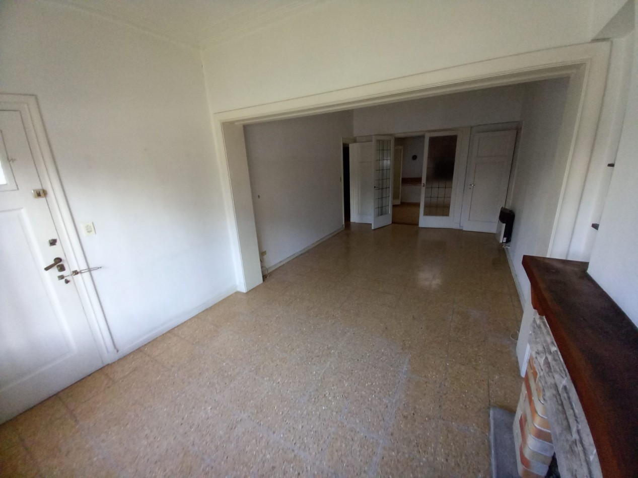 ALQUILER CASA ESTADO ORIGINAL 4AMB 2 BAÑOS COCHERA LOS TRONCOS 