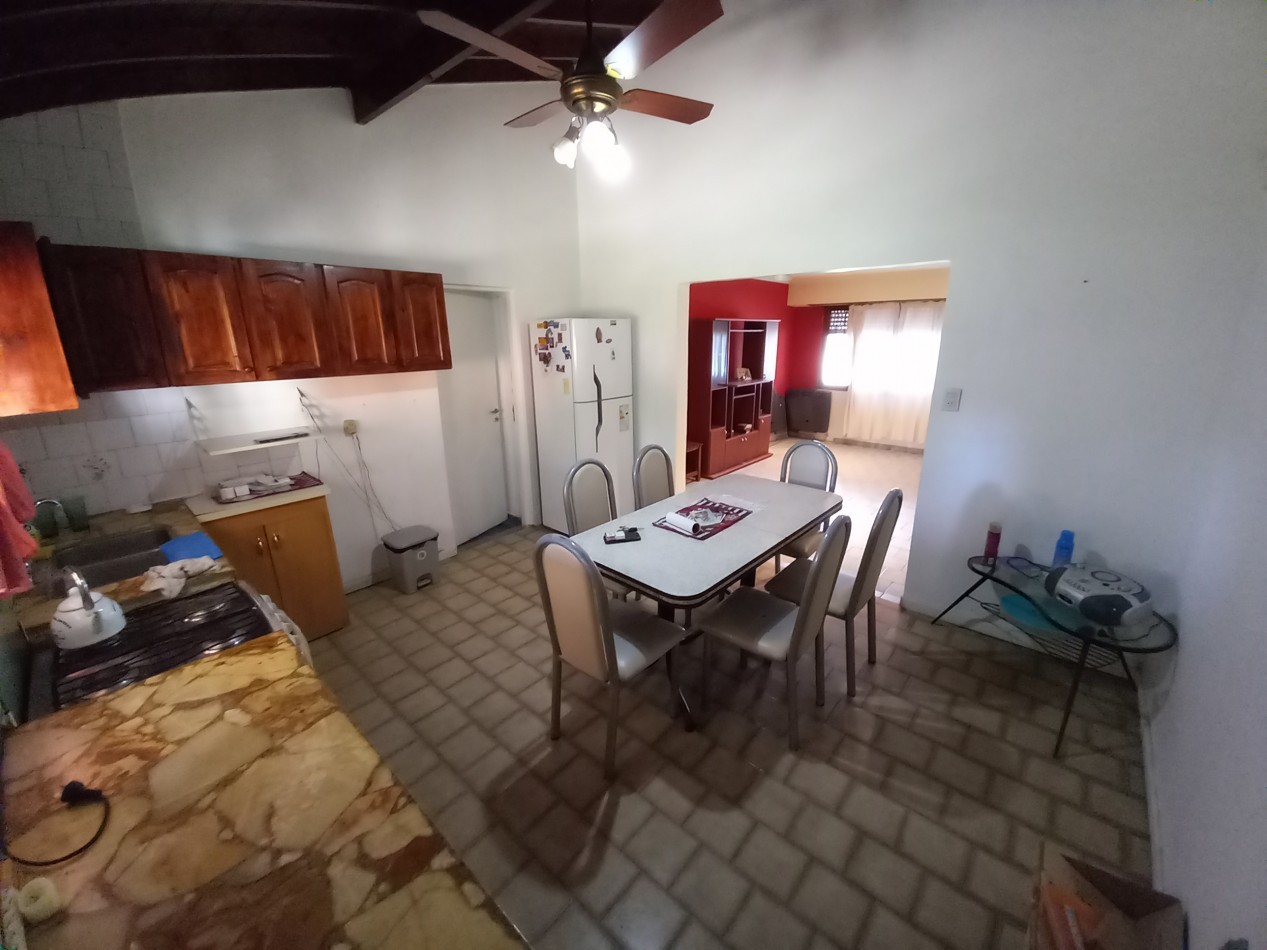 CASA 4AMB 2 BAÑOS PARQUE COCHERA y 1 DEPARTAMENTO A TERMINAR 