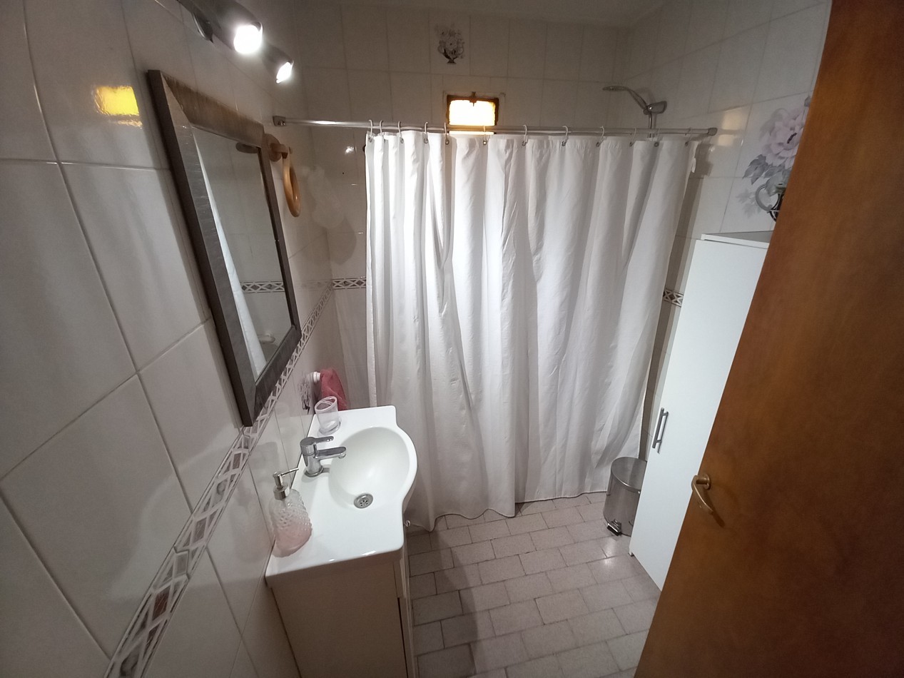 CASA 4AMB 2 BAÑOS PARQUE COCHERA y 1 DEPARTAMENTO A TERMINAR 