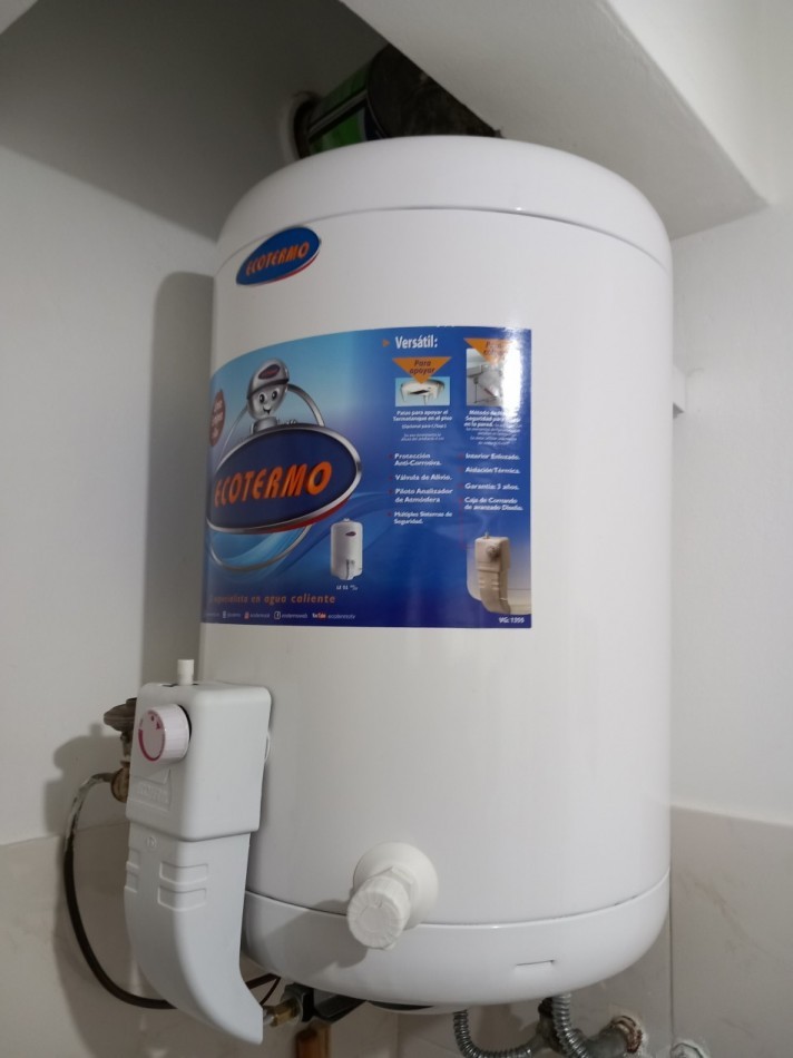 ALQUILER x 12 MESES 2AMB AMOBLADO SIN MASCOTAS CENTRO