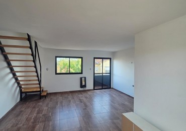 VENTA PH 3AMB POR ESCALERA RECICLADO 