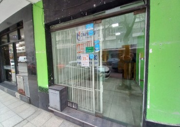 Venta Local chico con SOTANO TUCUMAN y FALUCHO 