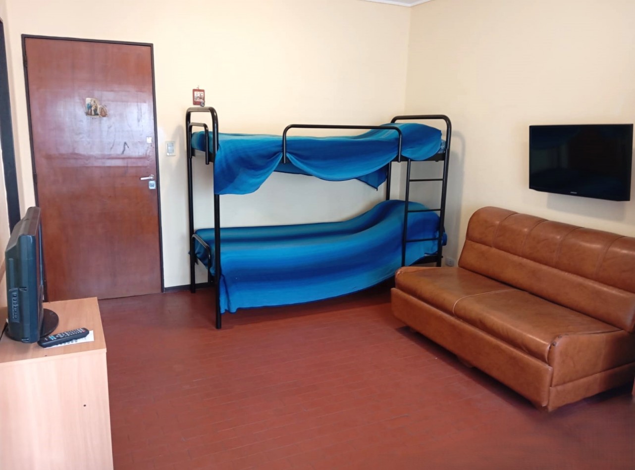 VENTA - DEPTO UN AMBIENTE - FRENTE - ZONA TRIBUNALES