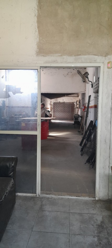 GALPON de 80 mts cubiertos, zona Norte