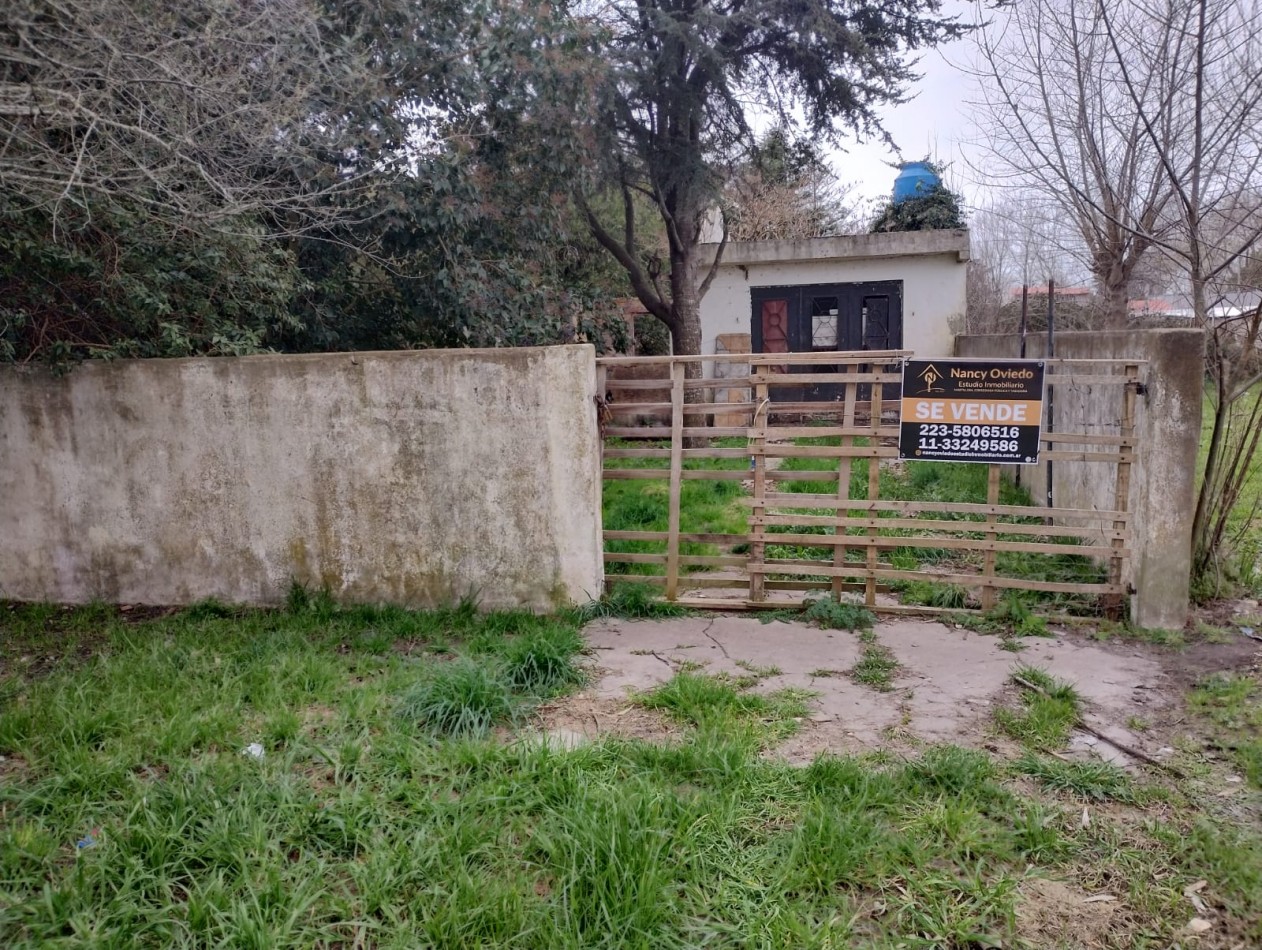 LOTE DE 420M2 EN FELIX U. CAMET VENDE O PERMUTA